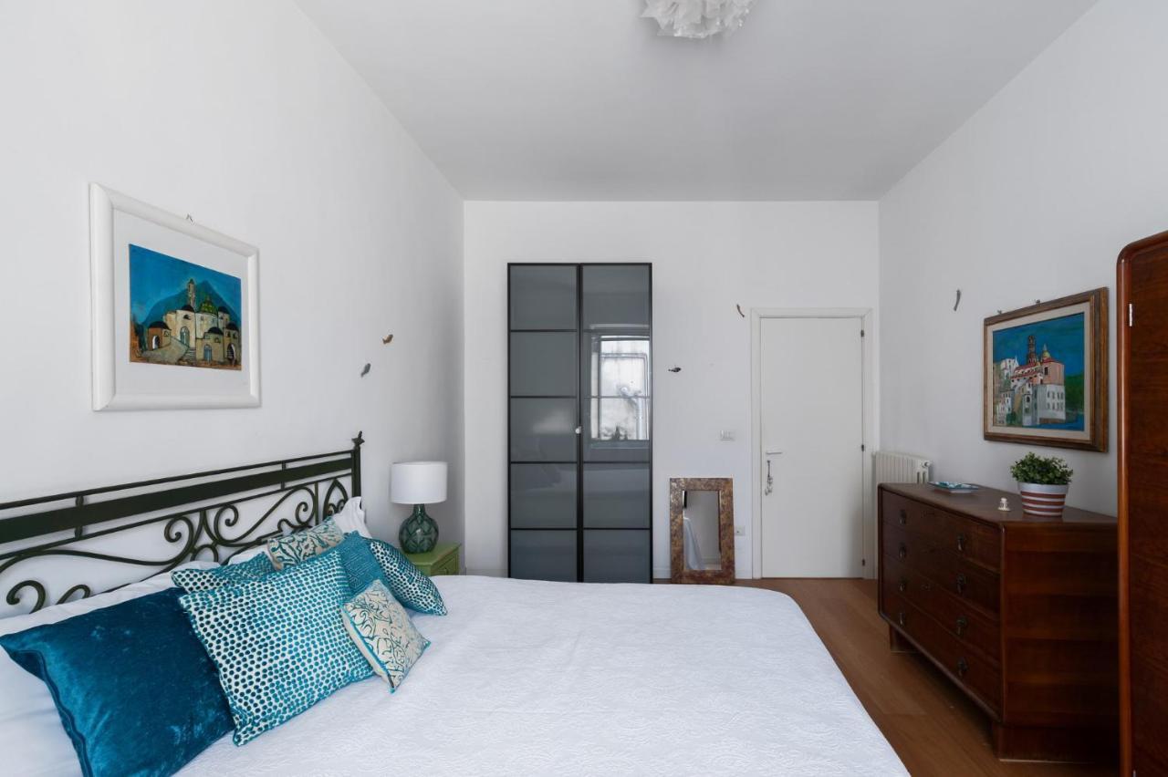 Casa Flo Con Terrazza E Ascensore 살레르노 외부 사진