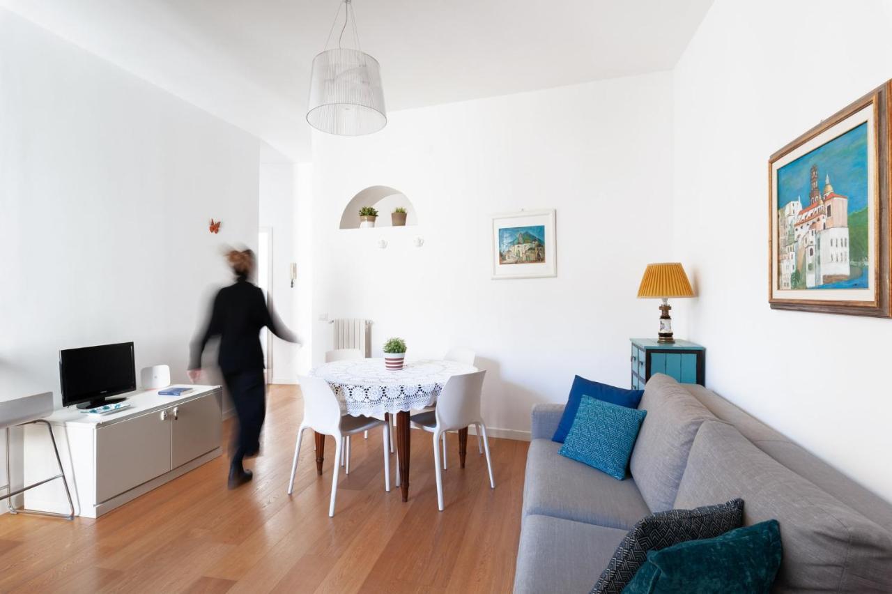 Casa Flo Con Terrazza E Ascensore 살레르노 외부 사진