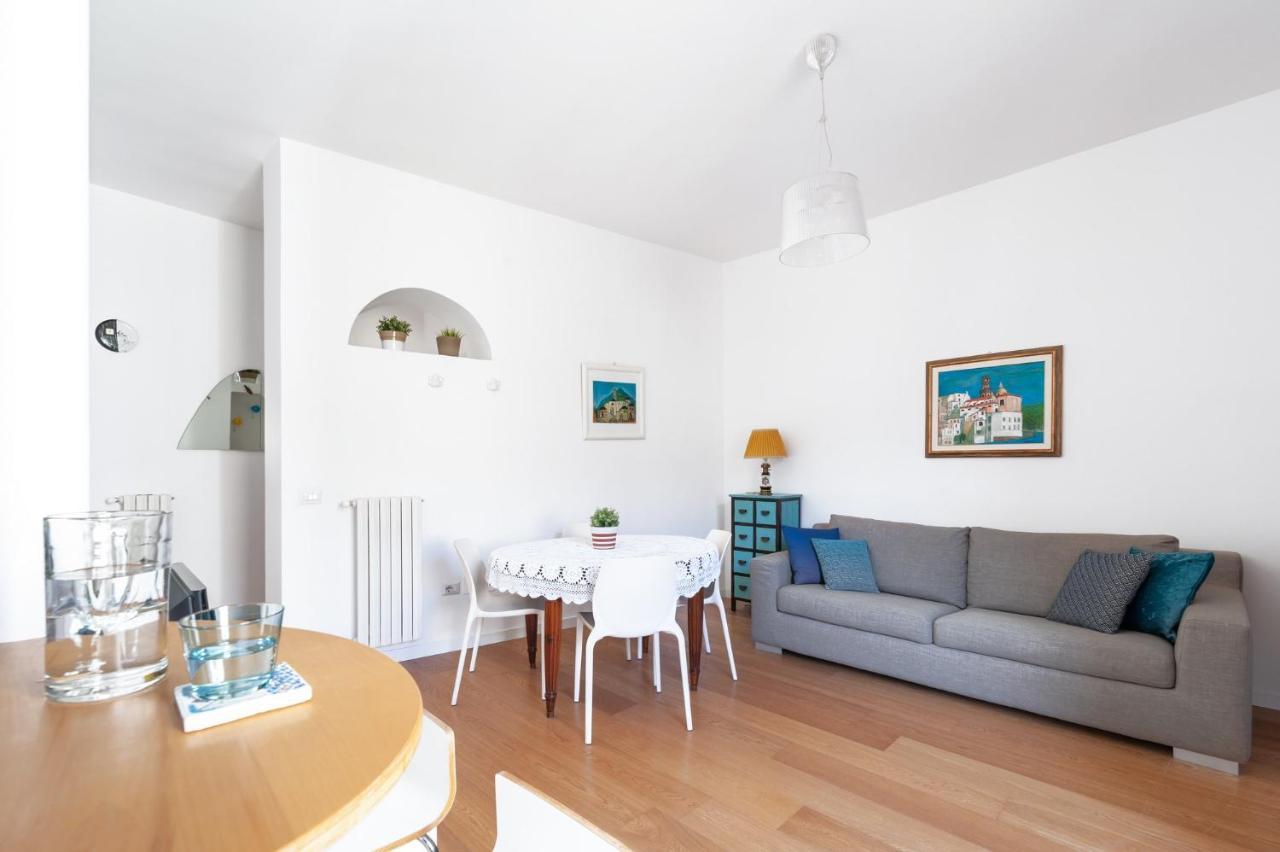 Casa Flo Con Terrazza E Ascensore 살레르노 외부 사진